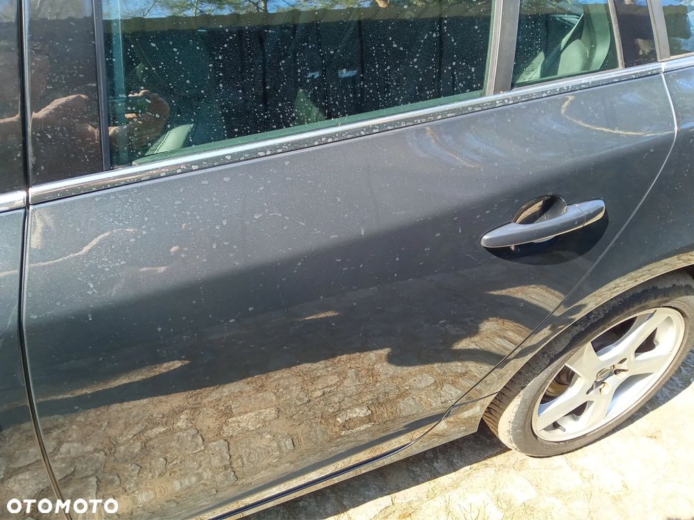 Volvo V60 D3 Summum - 11