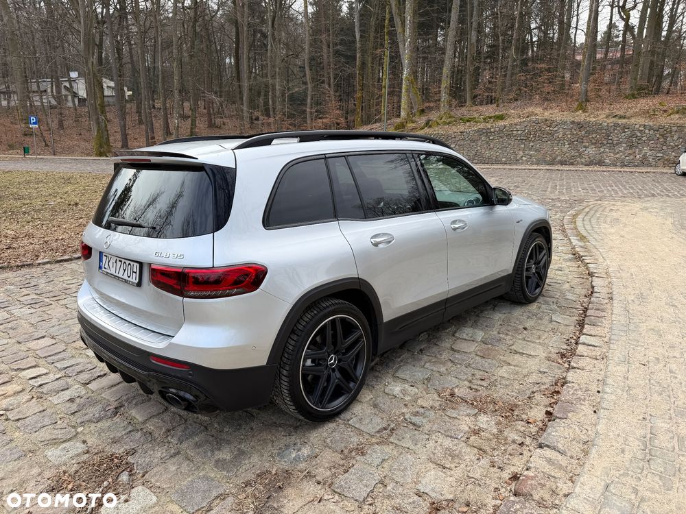 Mercedes-Benz GLB - 6