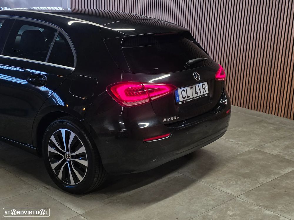Mercedes-Benz A 250 e 8G-DCT Progressive - 6