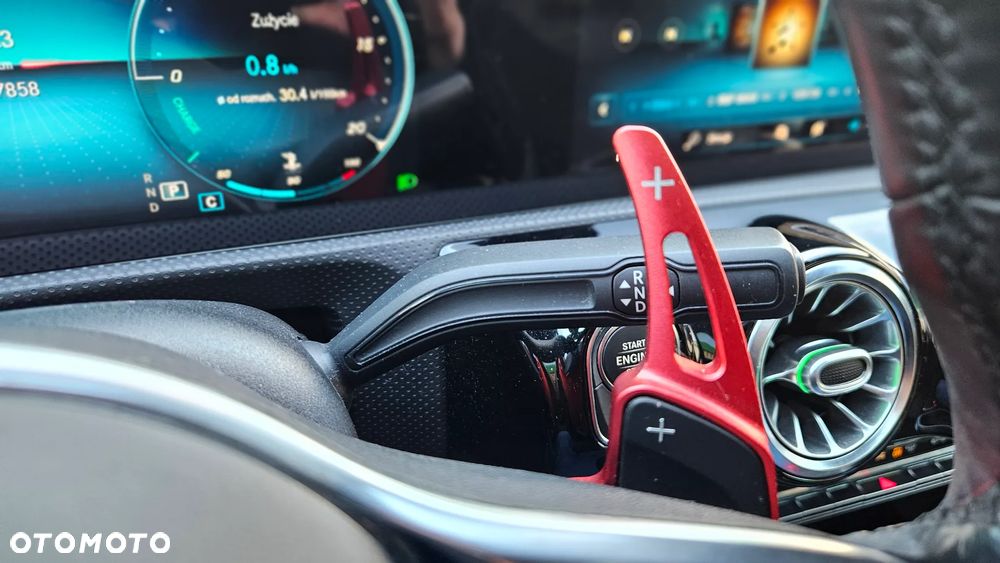 Mercedes-Benz CLA 250 4-Matic AMG Line 7G-DCT - 14