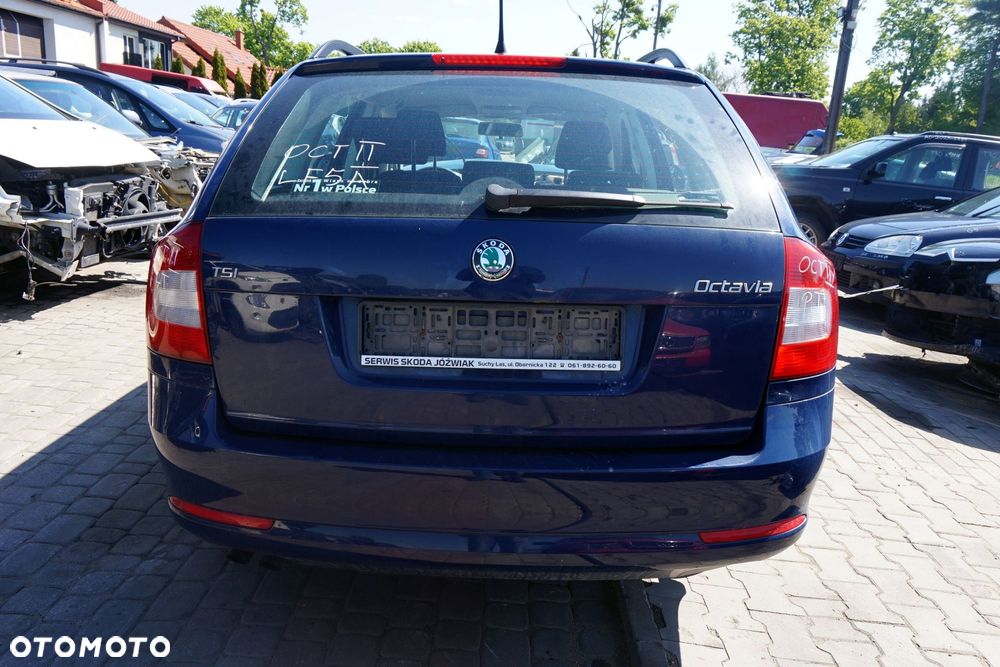 SKODA OCTAVIA II 1Z3 LIFT KOMBI 2013 LF5A 1.4 TSI CAXA 122KM NBW GRANATOWY na części - 4