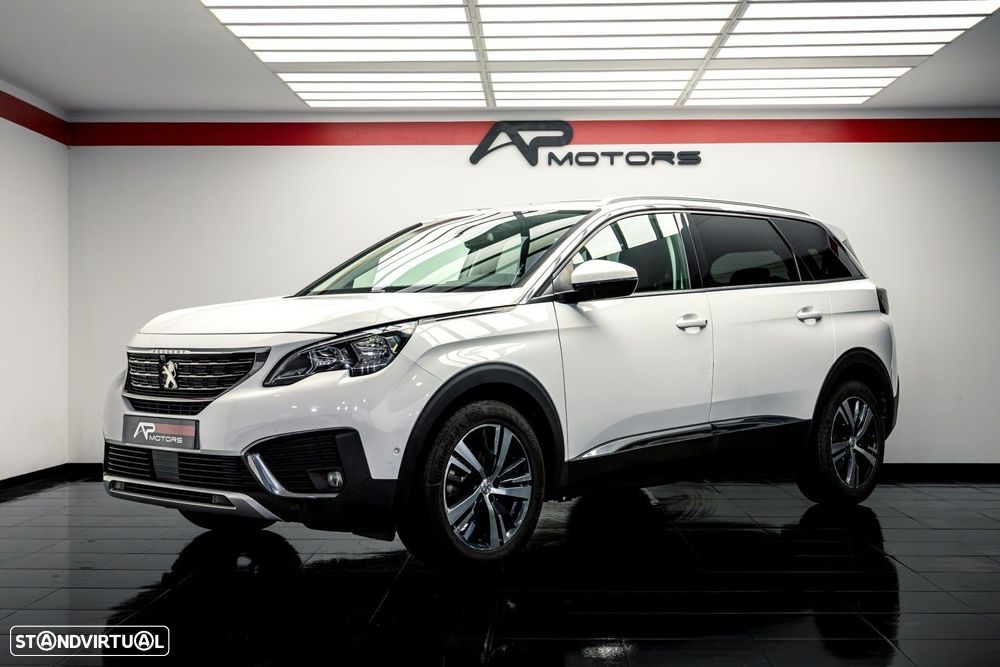 Peugeot 5008 1.5 BlueHDi Allure EAT8 - 1