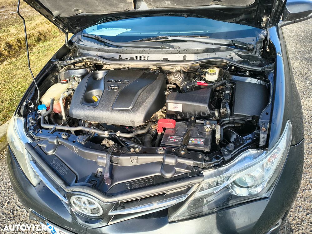Toyota Auris 1.4 D-4D Comfort - 13