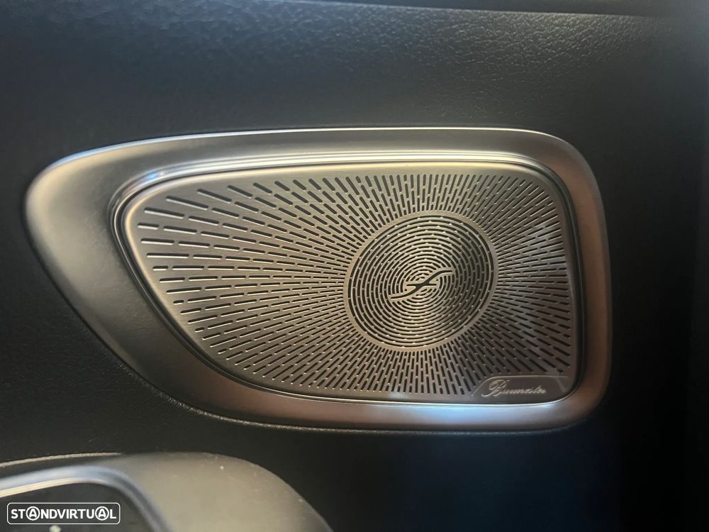 Mercedes-Benz C 300 e AMG Line - 13