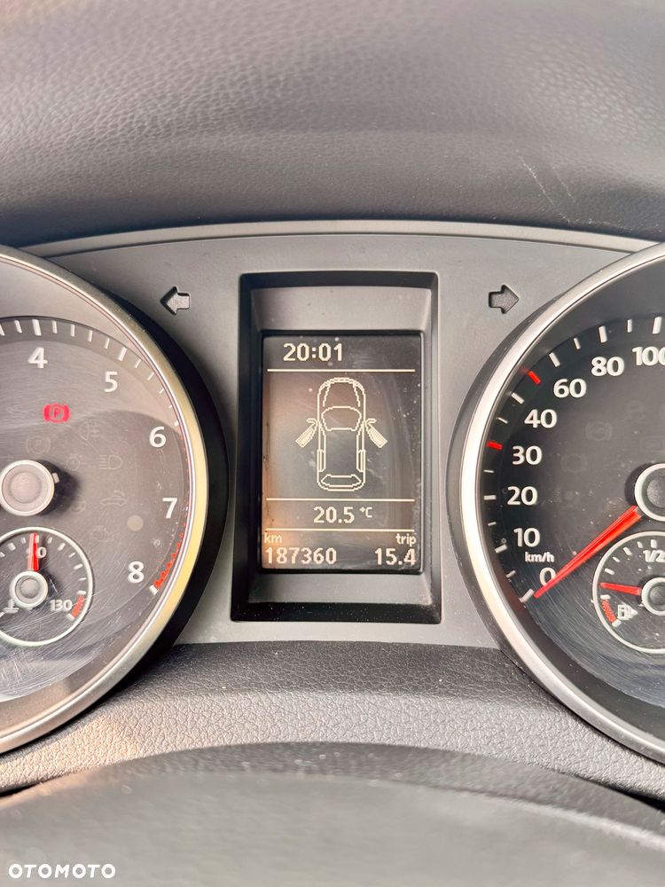 Volkswagen Golf - 14