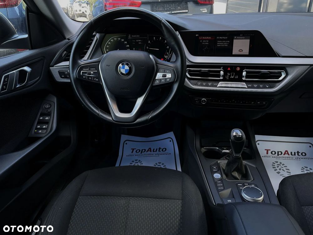 BMW Seria 2 218i M Sport - 34