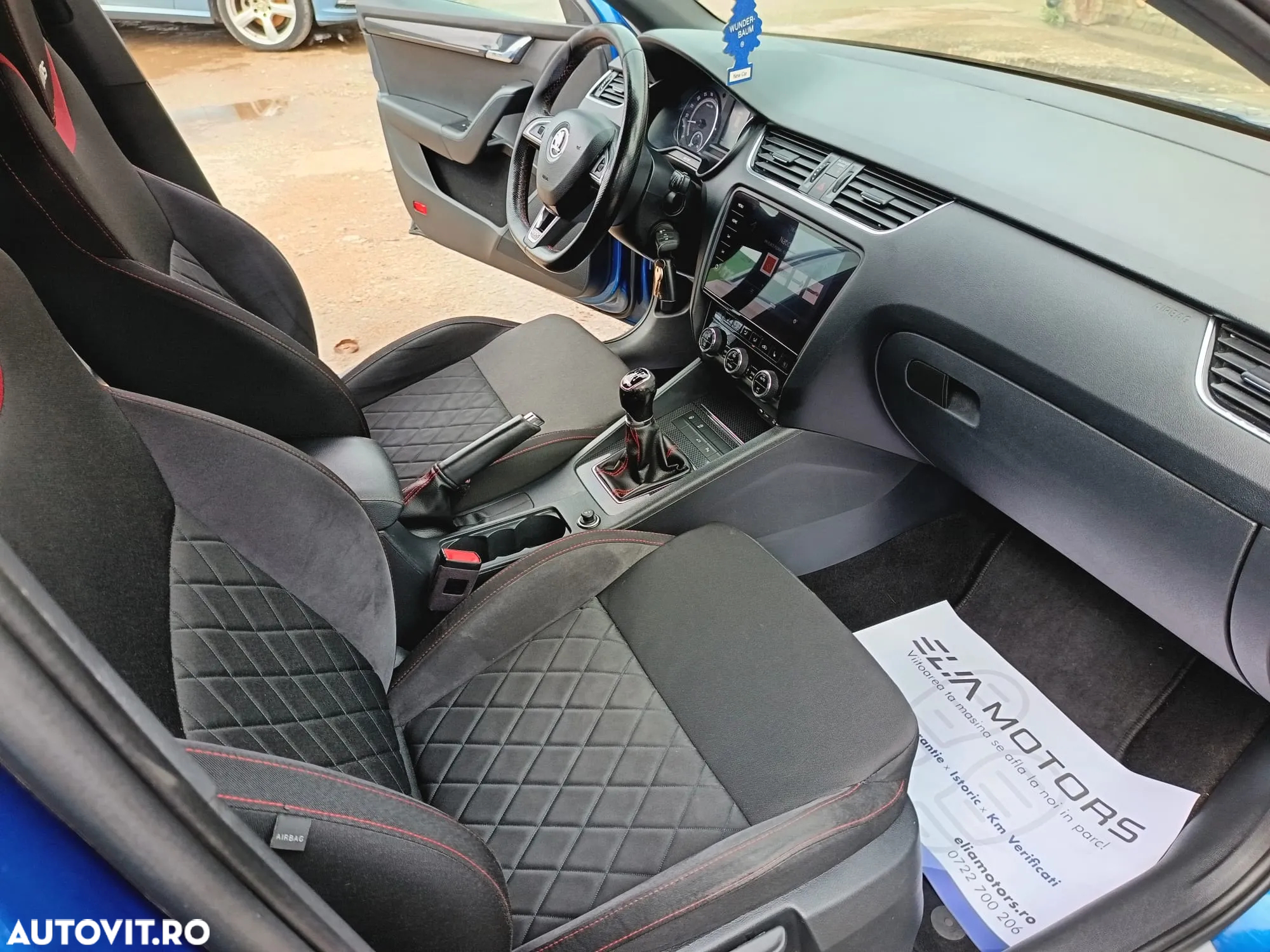 Skoda Octavia Combi Diesel 2.0 TDI RS - 11