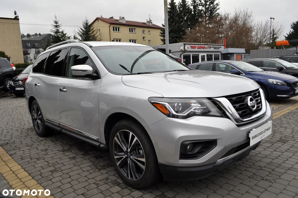 Nissan Pathfinder - 6