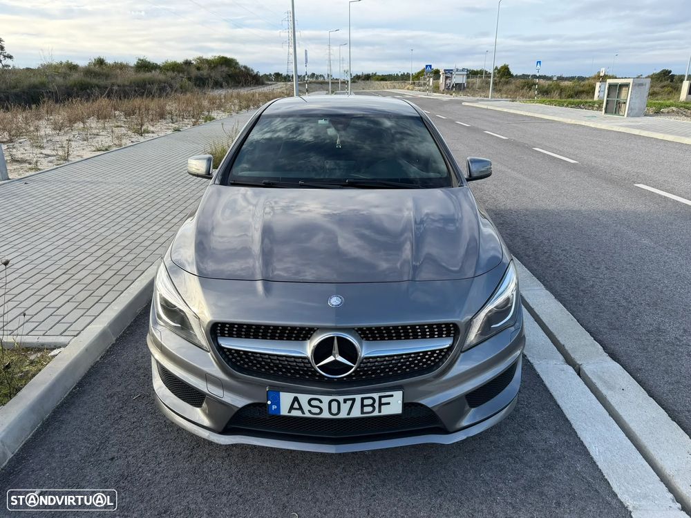 Mercedes-Benz CLA 180 Shooting Brake d AMG Line - 10