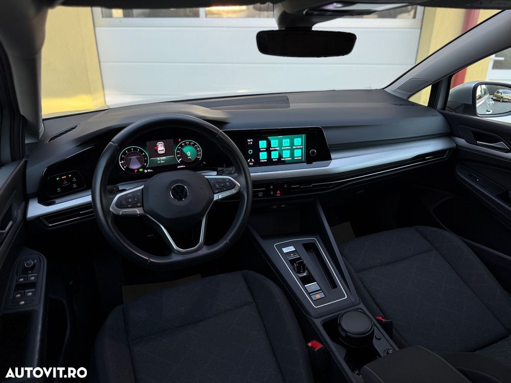Volkswagen Golf 1.5 eTSI ACT DSG MHEV Life - 8