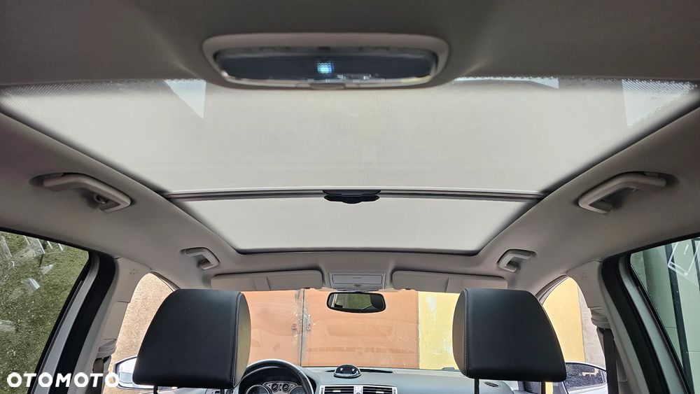 Ford Kuga 2.0 TDCi 2x4 Titanium - 7