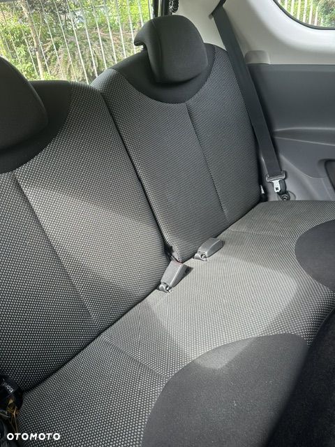 Toyota Aygo 1.0 VVT-i Sol EU5 - 14