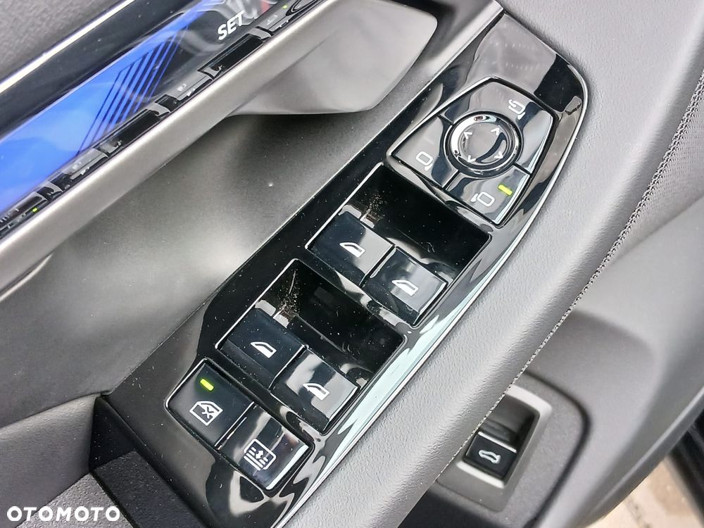 BMW M5 PHEV - 30