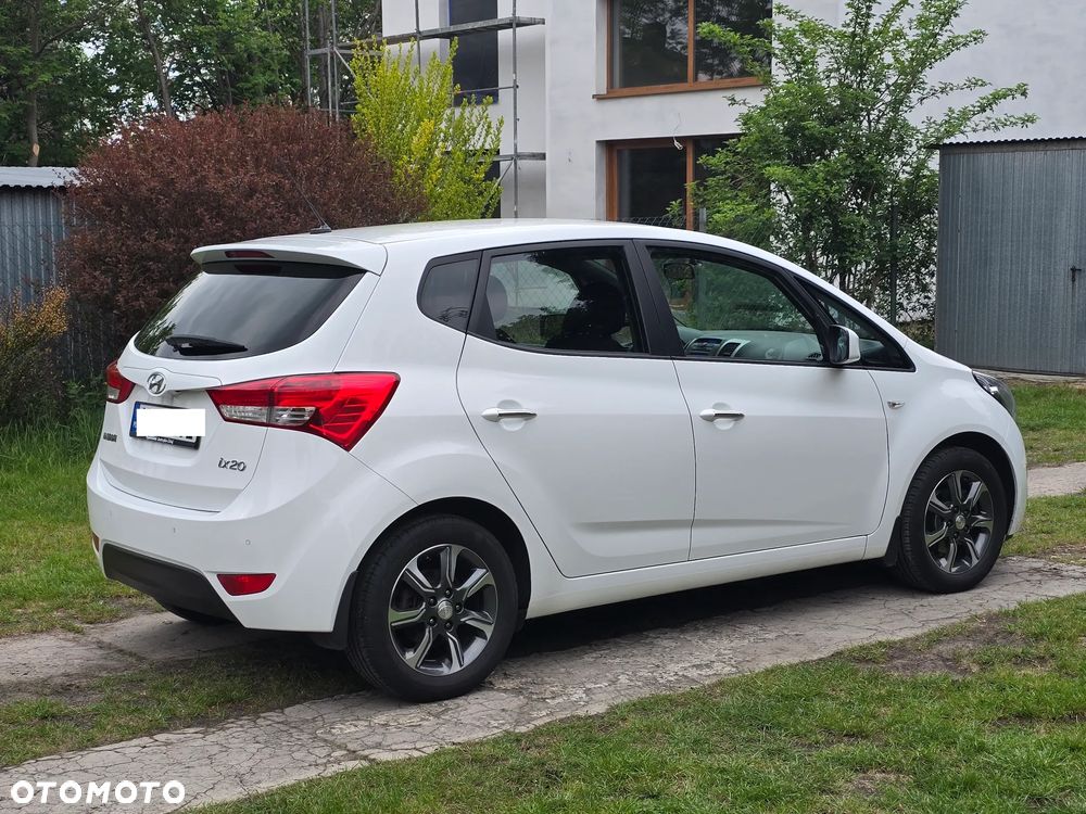 Hyundai ix20 1.6 BlueDrive Comfort - 34