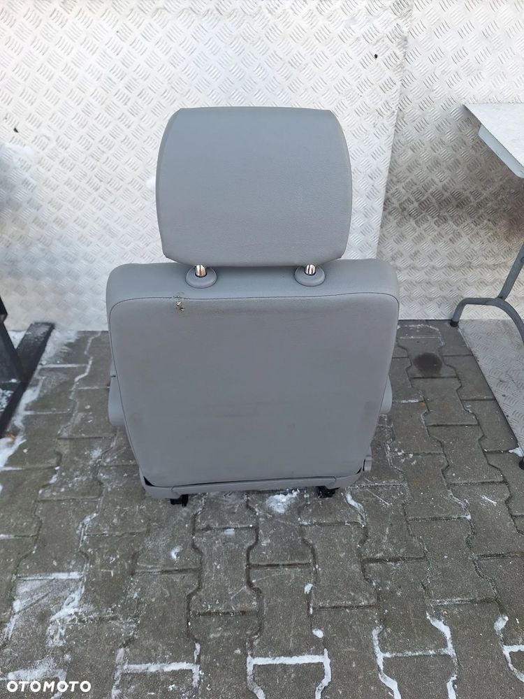 FOTEL LEWY PRZÓD KIEROWCY PODŁOKIETNIKI VW TRANSPORTER T5 LIFT CARAVELLE - 4