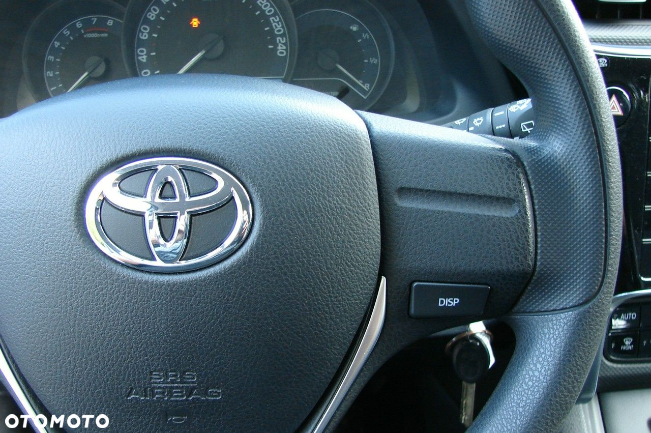 Toyota Auris - 23