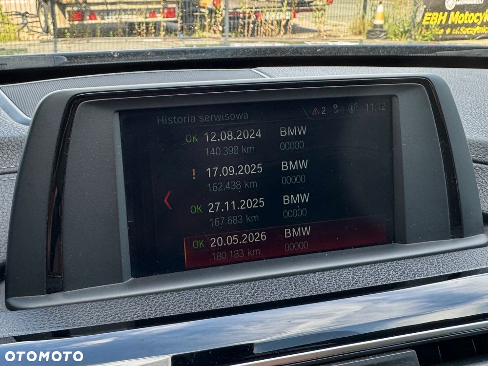 BMW Seria 3 318d Sport Line - 14