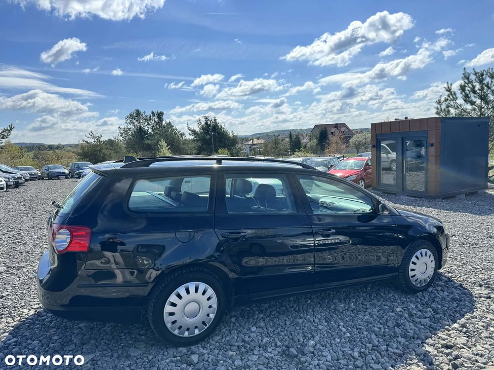 Volkswagen Passat 1.9 TDI Highline - 8