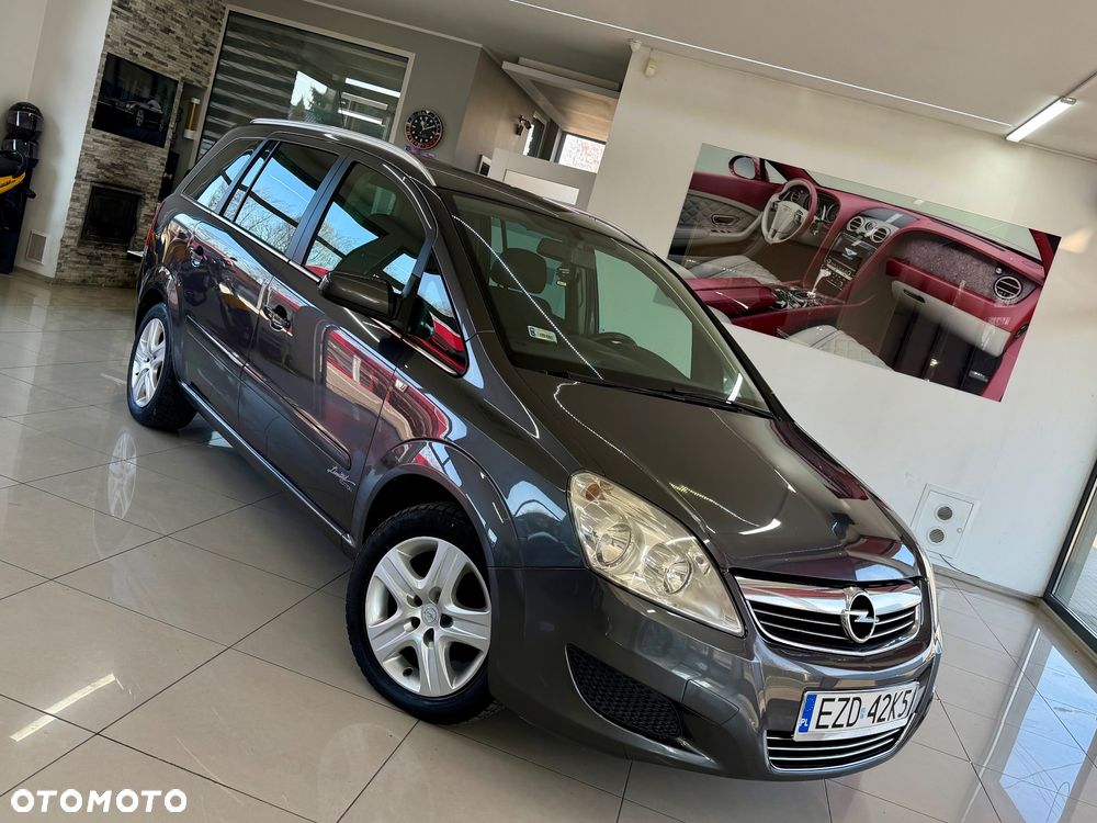 Opel Zafira - 9