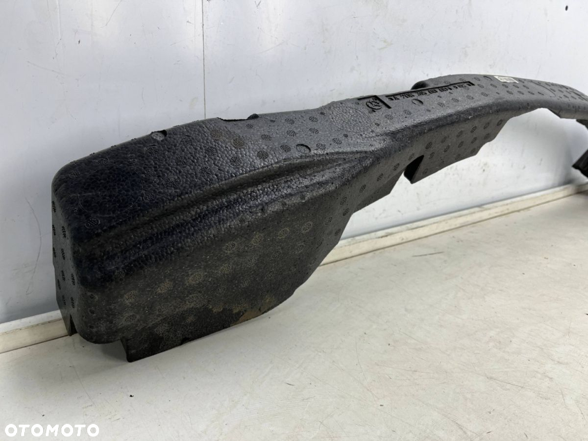 Absorber zderzaka Mercedes w206 C-klasa sedan 21r.- tylne wzmocnienie belka styropian pianka tył - 3