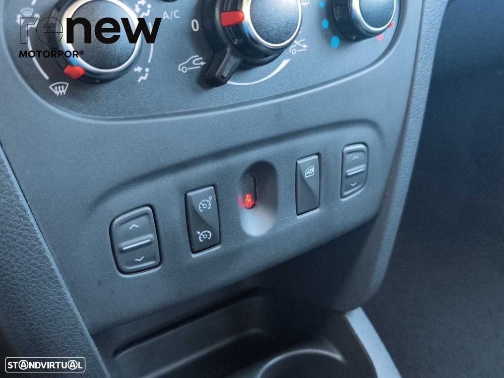 Dacia Sandero 0.9 TCe Stepway - 24