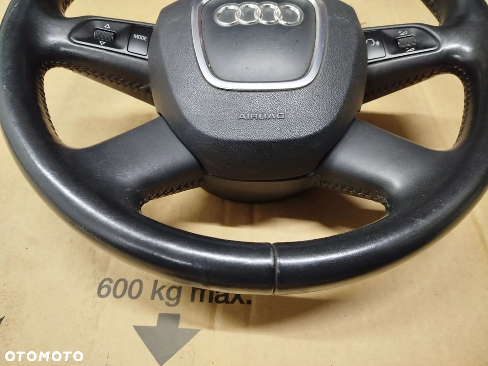 Audi A4 B8 kierownica - 2