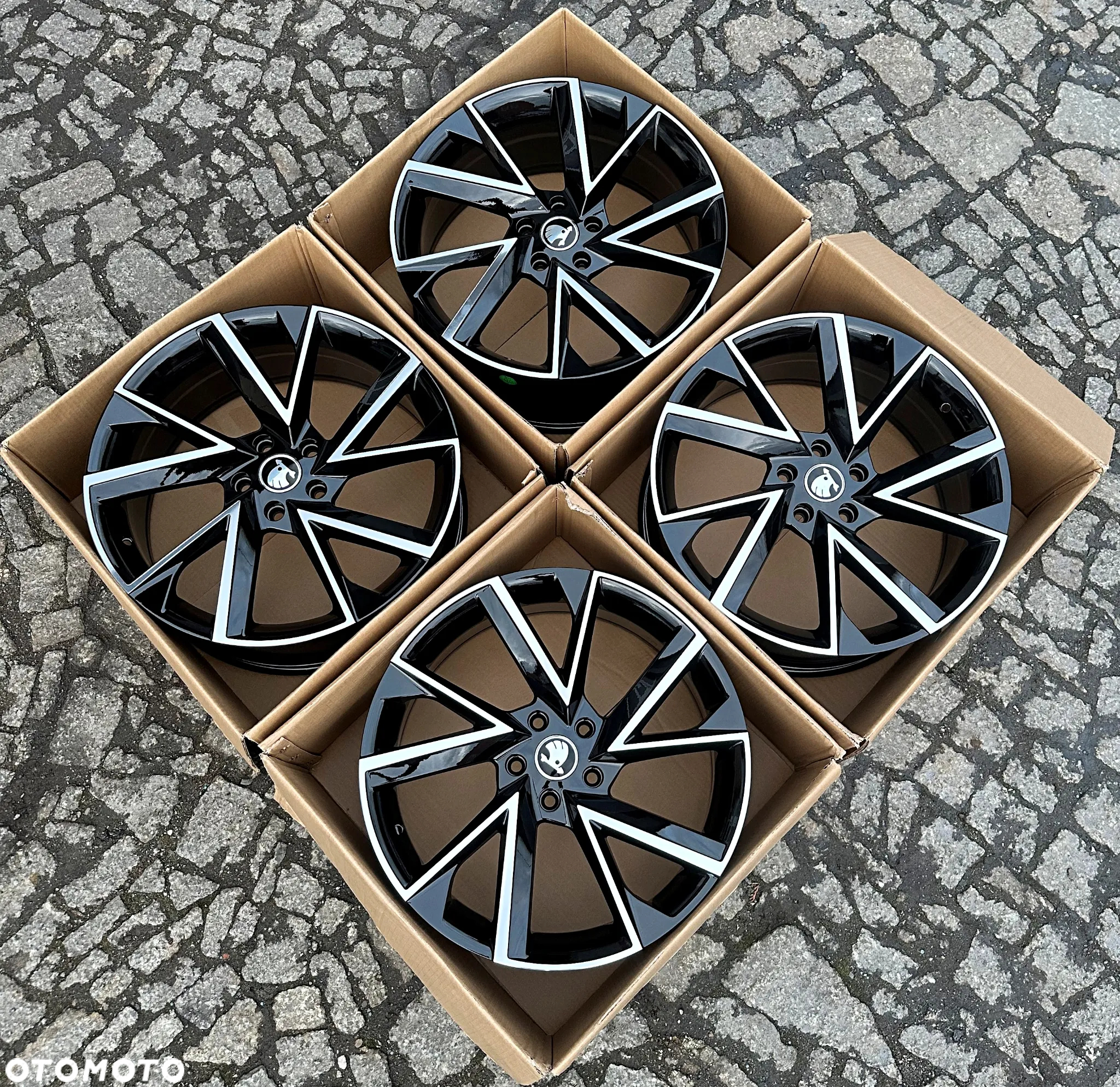Felgi Alu NOWE 19 Skoda Superb Octavia Kodiaq Karoq 5x112 VEGA - 4
