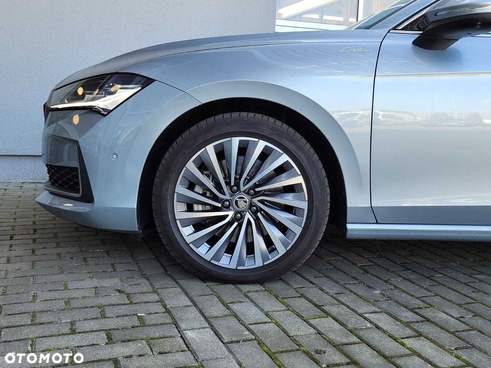 Skoda Superb 2.0 TDI SCR 4x4 L&K DSG - 12