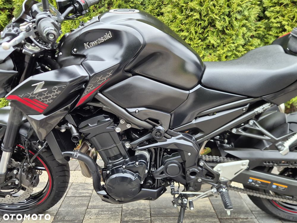 Kawasaki Z 900 - 17