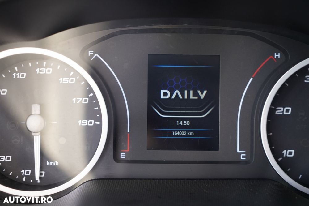 Iveco DAILY 35-160 / 4.2 M CONTAINER / AUTOSTRADĂ / TWIN GVWR: 3500 KG / 2022 - 36