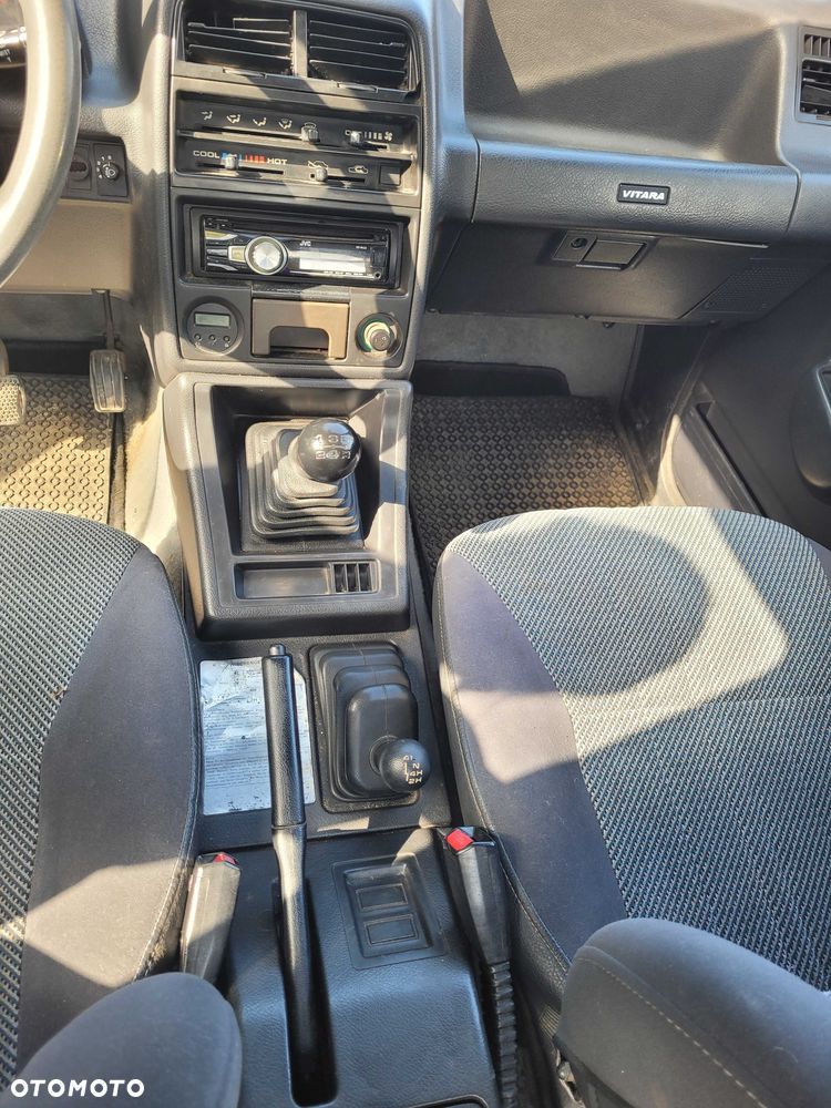 Suzuki Vitara - 6