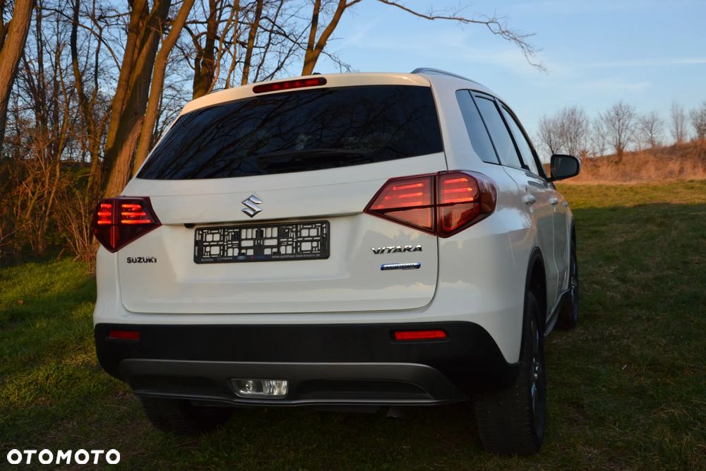 Suzuki Vitara - 8