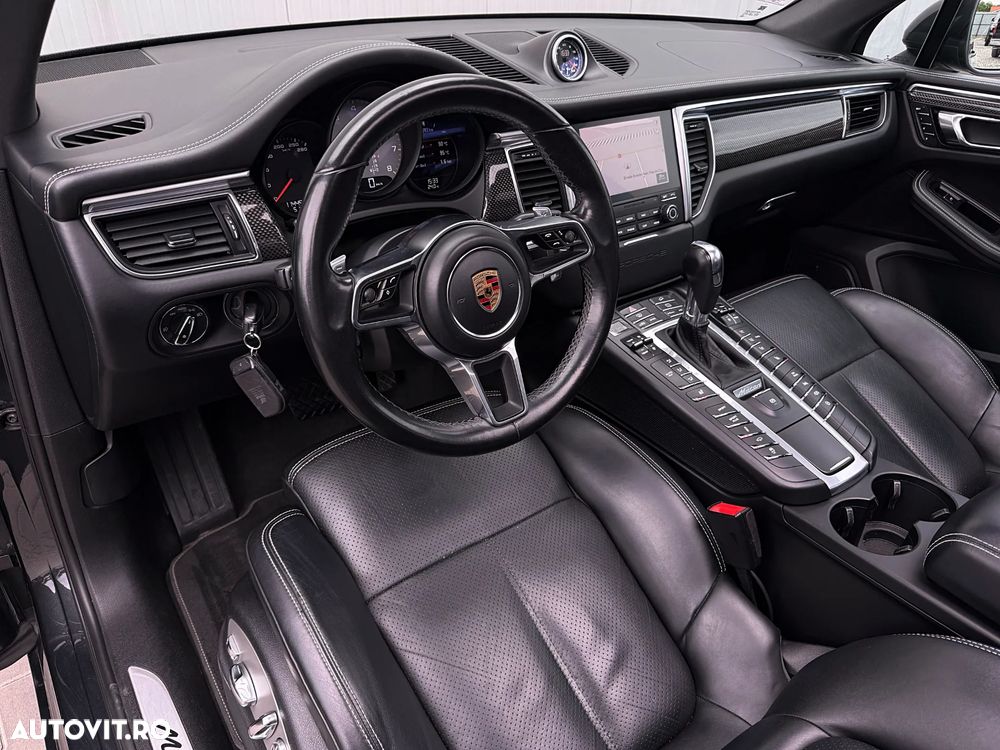 Porsche Macan - 11