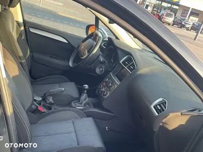 Citroën C4 HDi 115 Selection - 10