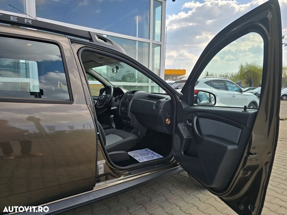 Dacia Duster 1.6 SCe Prestige jante 16" - 10