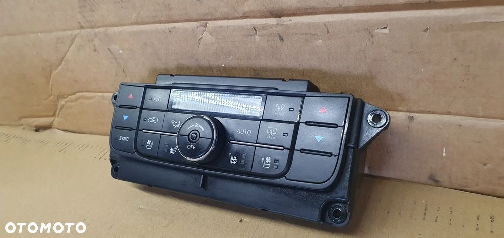 Panel nawiewu klimatyzacji klimy Jeep Grand Cherokee IV WK2 55111924A0 - 3