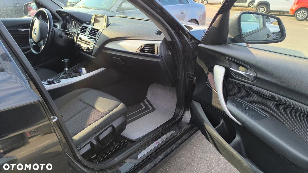 BMW Seria 1 116i - 7