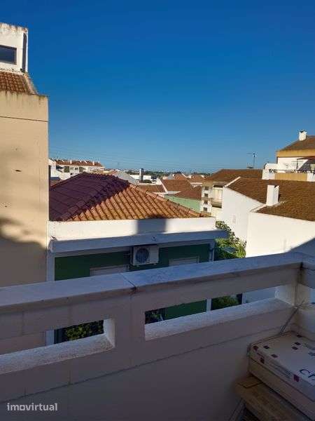 T2 house on rent - Grande imagem: 3/8