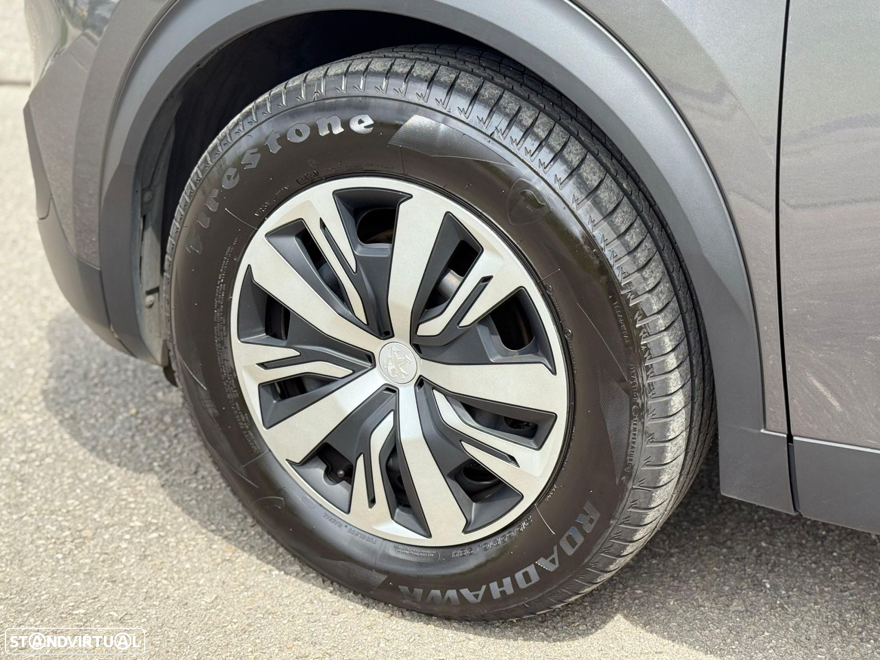 Peugeot 2008 1.2 PureTech Active Pack - 4