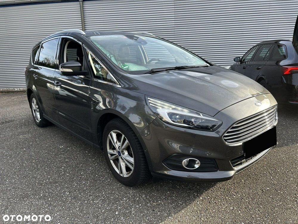 Ford S-Max 1.5 Eco Boost Start-Stopp TITANIUM - 2