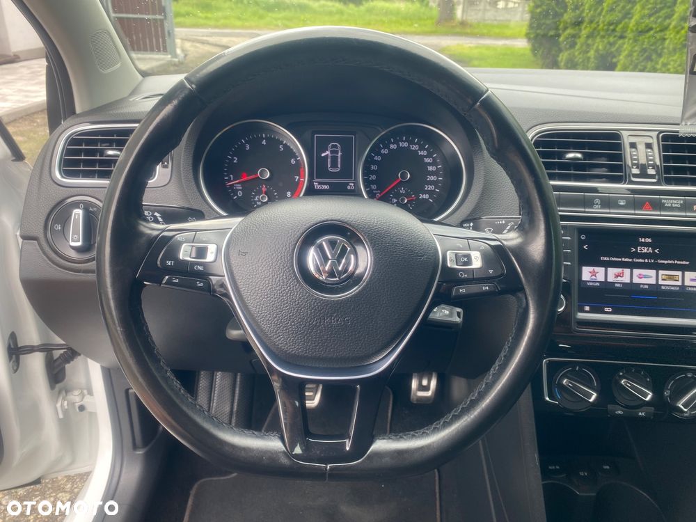 Volkswagen Polo 1.2 TSI Blue Motion Technology MATCH - 22