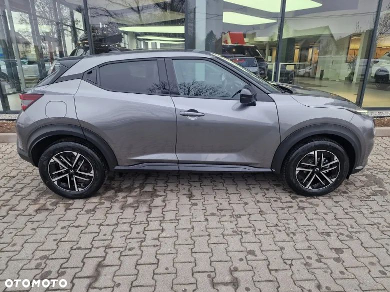 Nissan Juke 1.0 DIG-T N-Connecta DCT - 2