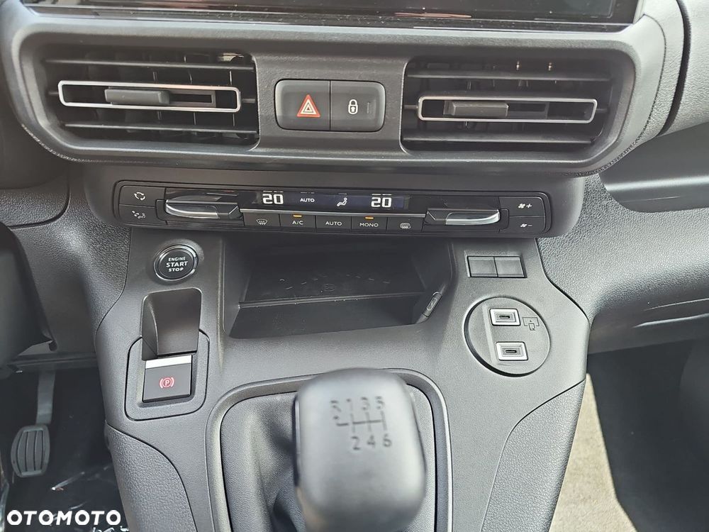 Opel Combo Cargo - 16