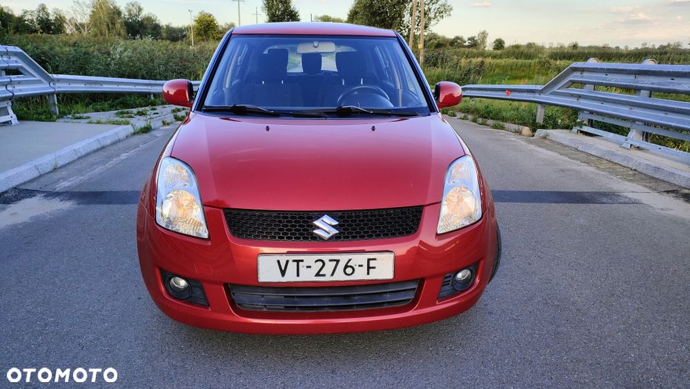 Suzuki Swift - 2