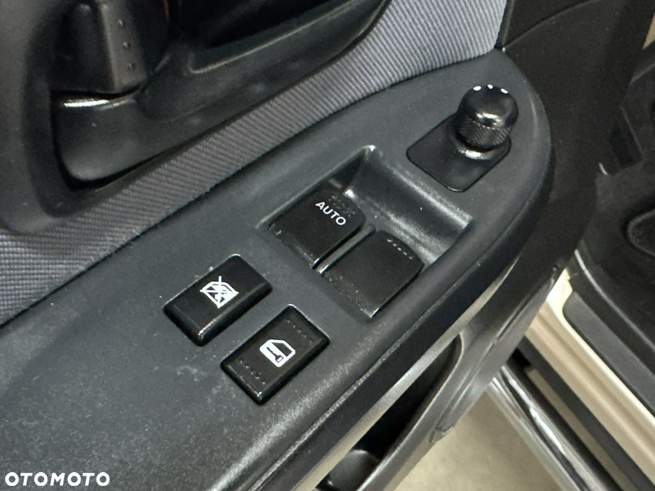 Suzuki Grand Vitara - 35