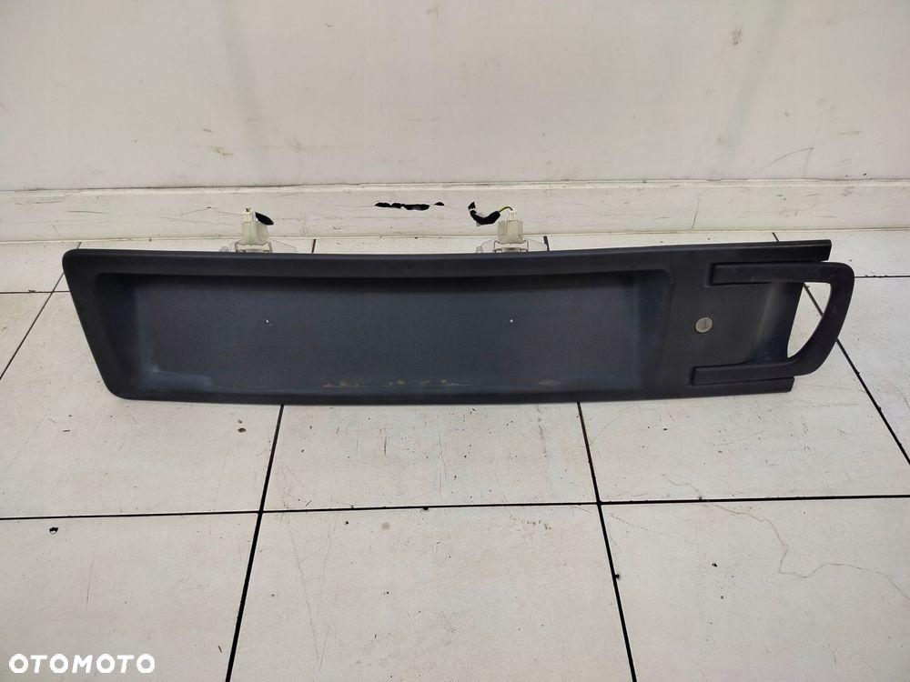 opel combo d 10r- blenda listwa klapy bagażnika tył tylna 07355019700e - 1