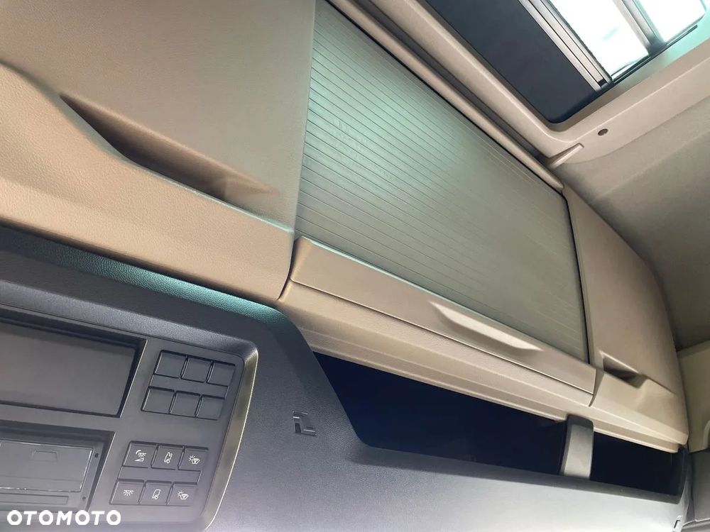 MAN TGX 18.470 4x2 BL SA - 22