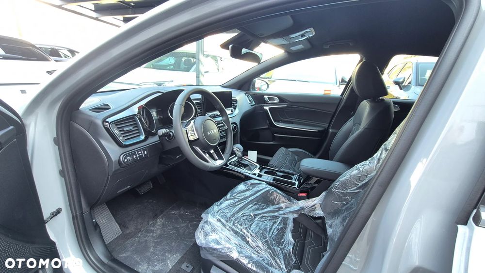 Kia XCeed 1.6 T-GDI Tribute DCT - 10