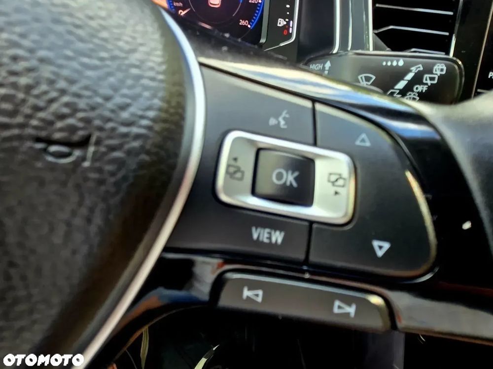 Volkswagen T-Roc 2.0 TDI SCR DPF Premium DSG - 26