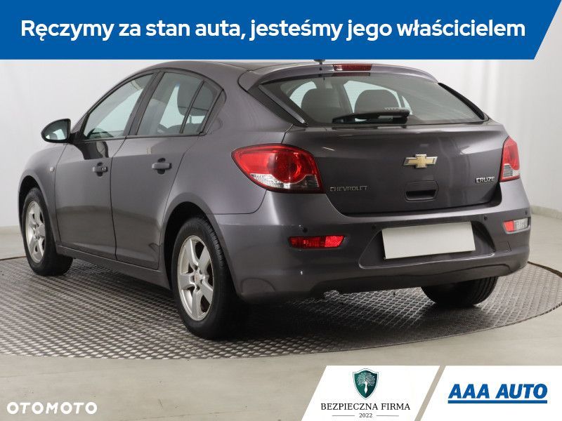 Chevrolet Cruze - 5
